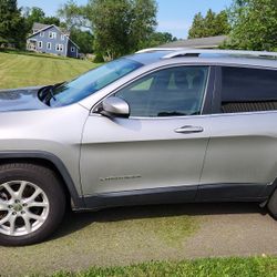 2018 Jeep Cherokee