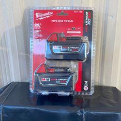Milwaukee M18 18-Volt Lithium-Ion XC Extended Capacity 5.0 Ah Battery Pack (2-Pack)