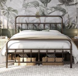 Queen Bedframe