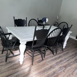 Dinning Room Farmhouse Table W/8 Chairs