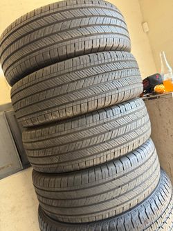🌀🔱  235 55 R 19 Michelin tires en perfectas condiciones de Vida