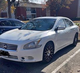 2014 Nissan Maxima
