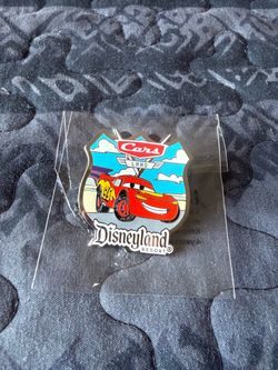 Disney Pixar, “Cars” Lightning McQueen, Disneyland Resort Pin, New Items