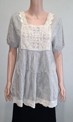 Gray Boho Babydoll Top with Lace Detail