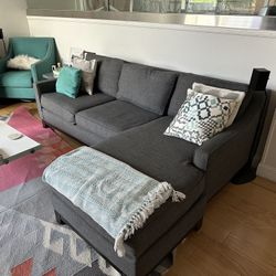 3-seater Macy's Charcoal Grey Sofa With Reversible Chaise In Great Condition