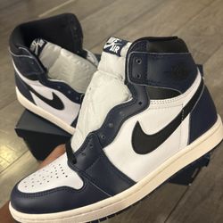 Nike Jordan 1 Midnight Navy