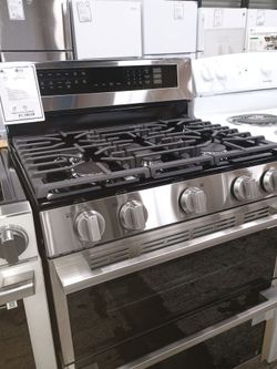 LG GAS RANGE 5 BURNERS DOUBLE OVEN