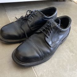 Leather Men’s Shoes Dress Up Size 9