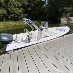 2004 Cobia 174