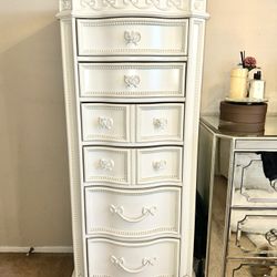DISNEY PRINCESS Fairytale High End Princess Furniture Collection White Dresser