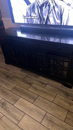TV Console/Stereo Cabinet