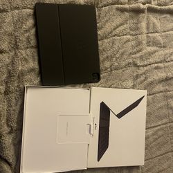 iPad Smart Keyboard Folio