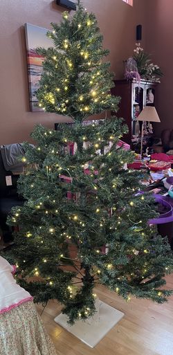 7 Feet Pre Lit Dual LED Tree 