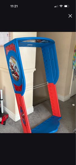Toddler bed