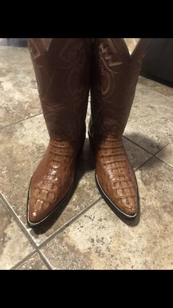 Botas de caimán $180 size 10.5US con cinto