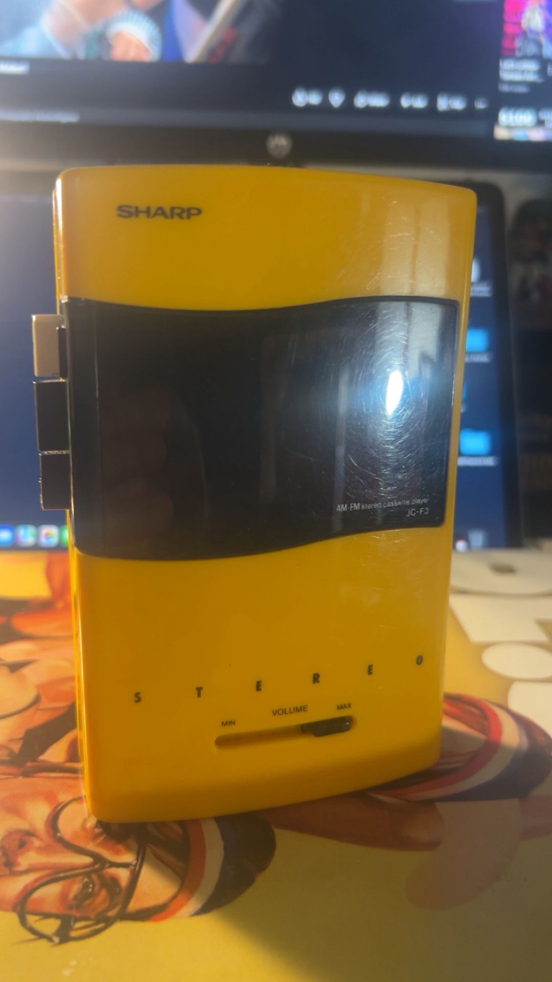 SHARP JC-F3 VINTAGE CASSETTE PLAYER