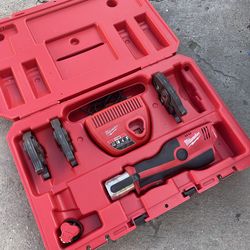 Milwaukee M12 12-Volt Lithium-Ion Force Logic Cordless ProPress Pro Press Tool Kit 3x Jaws w/ 1x 1.5 Ah Battery & Hard Case  $1299