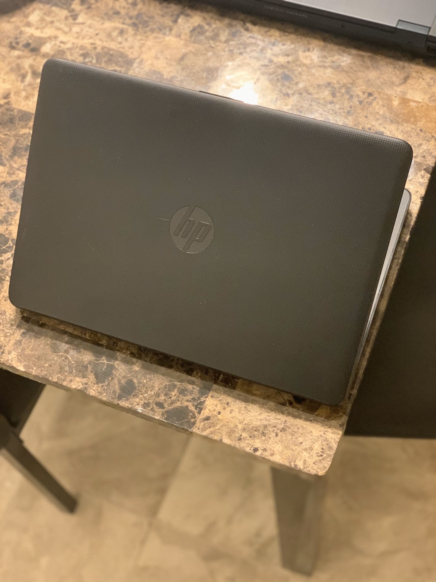 HP laptop windows 10