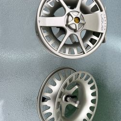 Lamson Liquid -9+ and Spare Spool