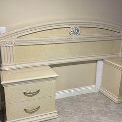 Bedroom set