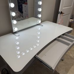 Desk Vanity