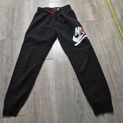 Nike Air Jordan Jumpman Jogger Mens Sweatpants  Black White Size Medium A007