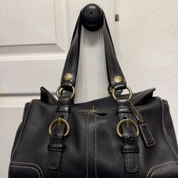 Coach Chelsea Pebbled "Chelsea" Handbag (#10953)