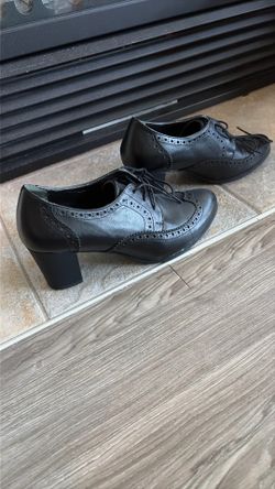 Classic Shoes – Excellent Condition