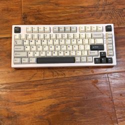 Gaming Keyboard; Yunzii YZ75 Pro, Wireless Mechanical Keyboard  