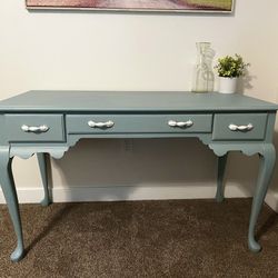 Modern Farmhouse Style Desk