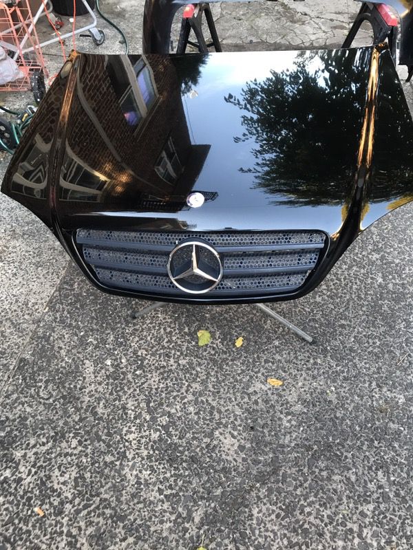 Mercedes Benz M class Hood