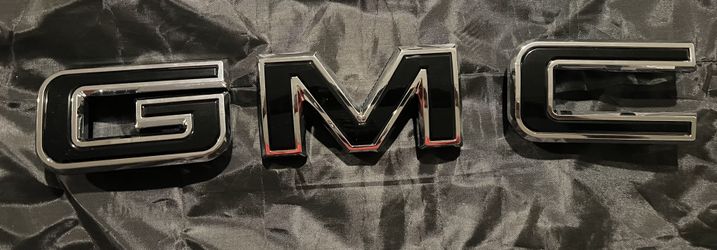 Chrome and Black Rear Tailgate Emblem 2019-2024 GMC Sierra 1500