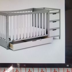 GRACO Remi Crib & Changer - White/Pebble Gray w/mattress