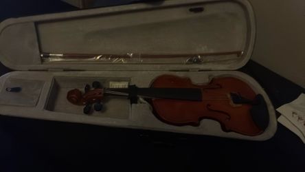 Violin with Bow and Case