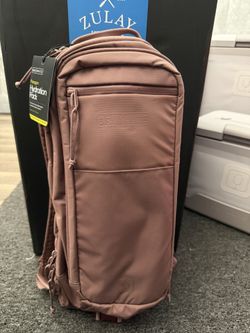 Brümate Hydration hiking Backpack