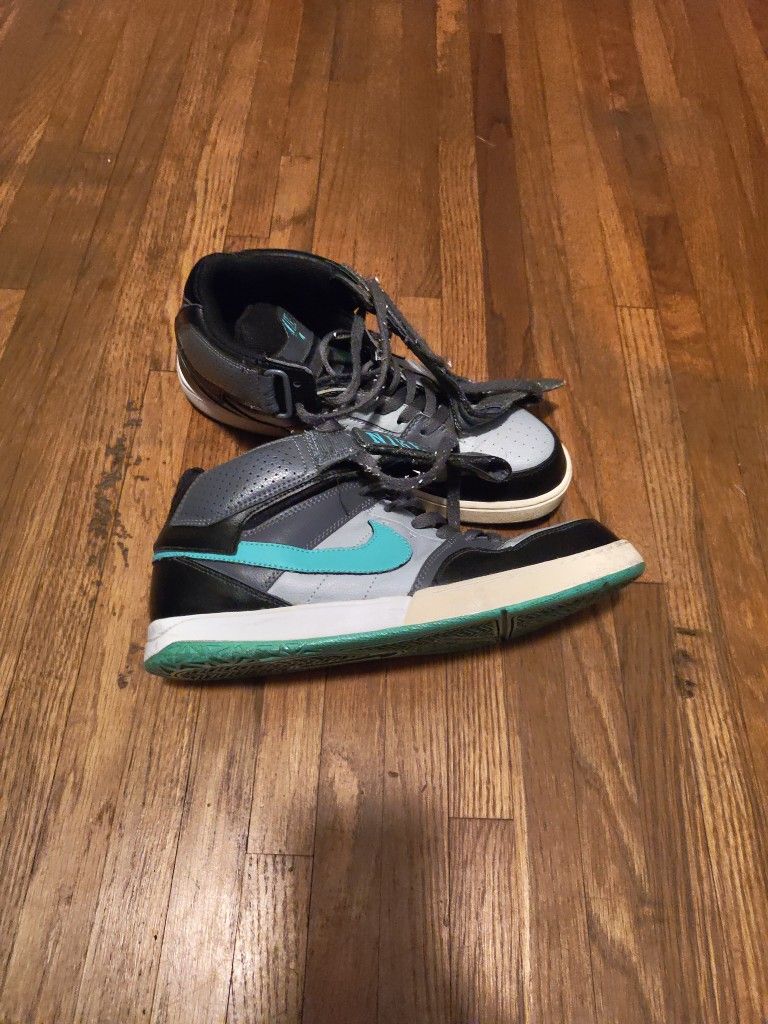 NIKE Zoom Air Basketball Shoes Black/Turquoise Green 407360-025