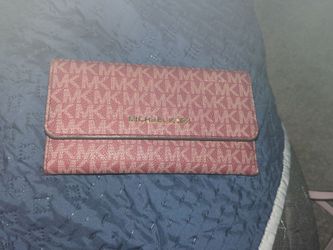 Michael kors wallet
