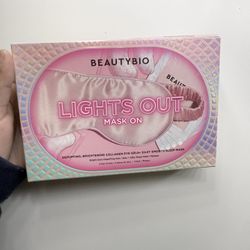 Beautybio Lights Out Mask On Set