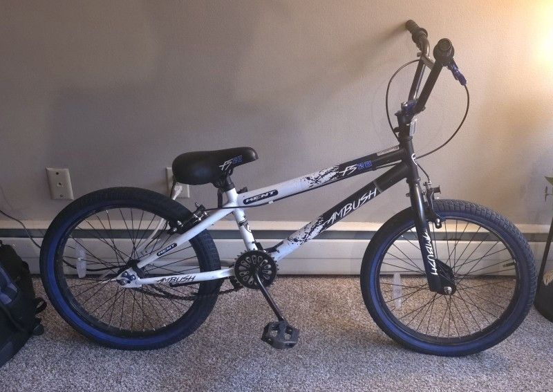 “Kent 20” Ambush BMX Child Bike - Black/Blue