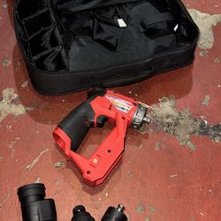 Milwaukee 12 volt Fuel installation drill driver 3/8” kit $220
