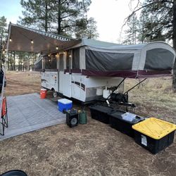 2009 Fleetwood Niagara High Side Pop Up Camper Travel Trailer