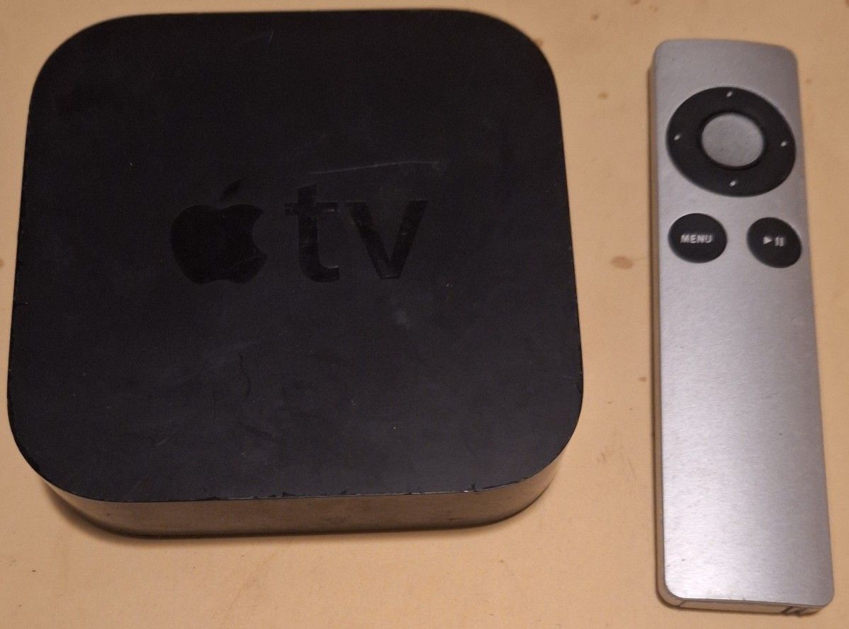 Apple TV With Remote!