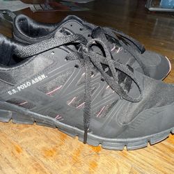 Size 9 Women’s Shoes