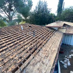 Plywood 