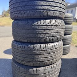 Michelin Latitude Tour HP 265 45 R21 104W (LAND ROVER JAGUAR)
