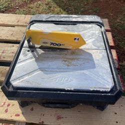 Tile Table Saw