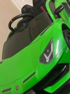 Green Lamborghini Power Wheel