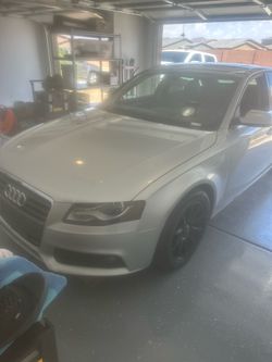 2010 Audi A4 Quattro 2.0t Premium Plus