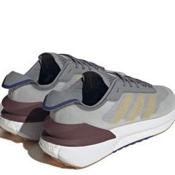 adidas Gray AVRYN Shoes Sz: 5.5 men 6.5 women
