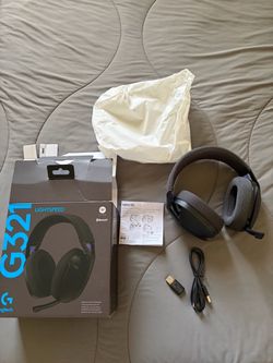 Logitech G321 Lightspeed wireless headset